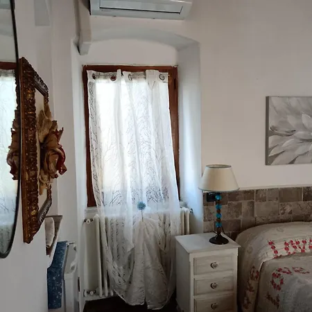 לינה וארוחת בוקר Le Travi סרזאנה