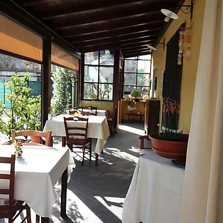 Panzió Le Travi Sarzana