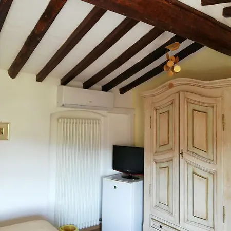 Le Travi סרזאנה